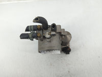 2000-2006 Audi A4 Throttle Body P/N:078 133 062 B Fits Fits 2000 2001 2002 2003 2004 2005 2006 OEM Used Auto Parts - Oemused