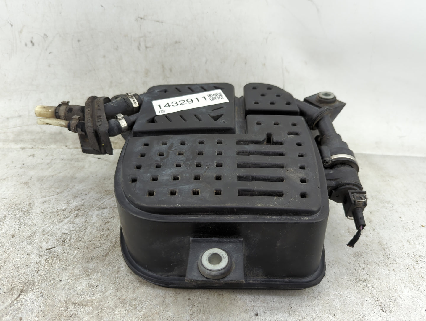 2003 Audi Tt Fuel Vapor Charcoal Canister - Oemusedautoparts1.com