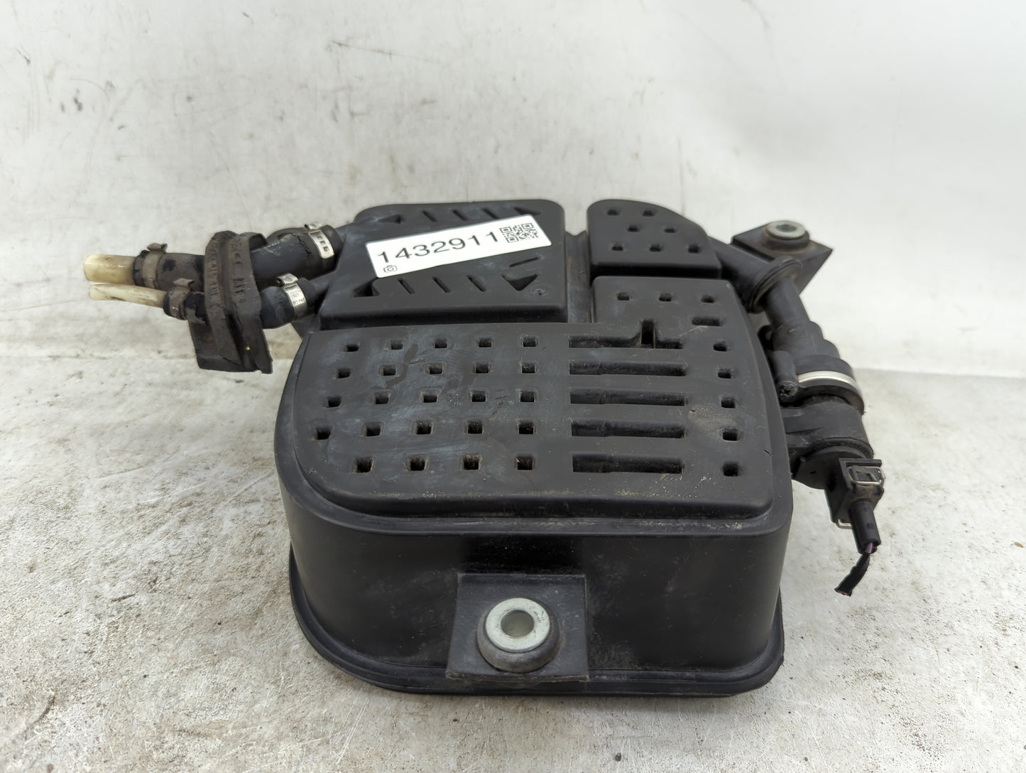 2003 Audi Tt Fuel Vapor Charcoal Canister - Oemusedautoparts1.com