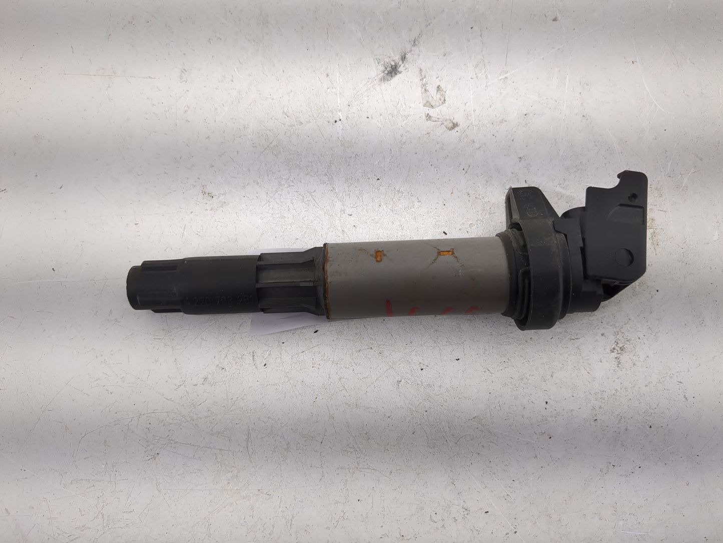 2002-2005 Bmw 325i Ignition Coil Igniter Pack - Oemusedautoparts1.com