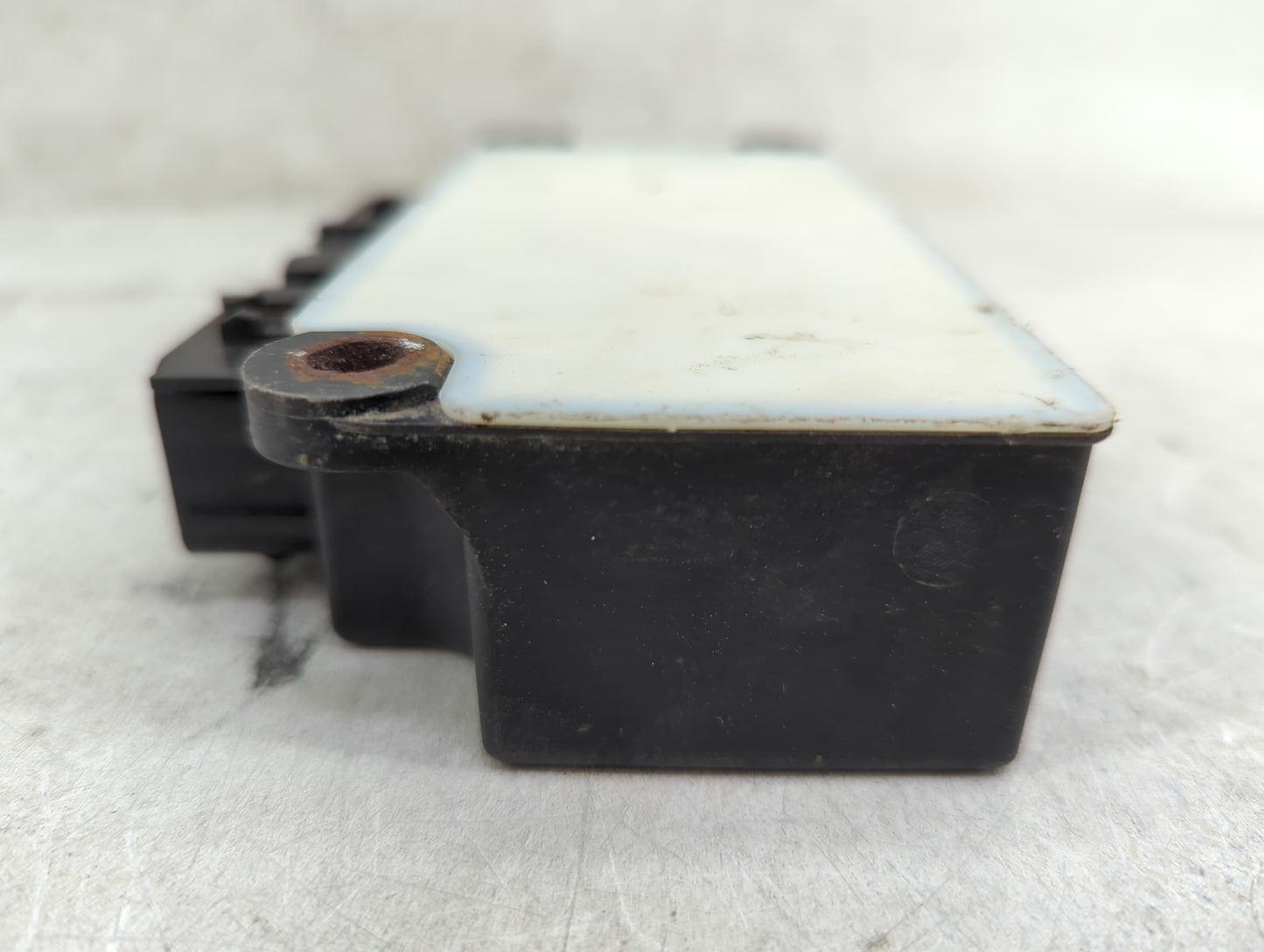 2001-2003 Bmw 325i Body Control Module Bcm Inner Cabin Fuse Box 20925093 - Oemusedautoparts1.com