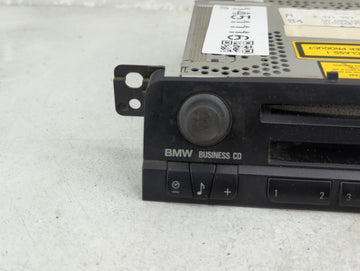 2002-2004 Bmw 325i Radio AM FM Cd Player Receiver Replacement P/N:6921963 6512695121383 Fits Fits 2002 2003 2004 2005 2006 OEM Used Auto Parts