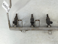 2003 Bmw 325i Fuel Injectors P/N:143894902 Fits OEM Used Auto Parts - Oemusedautoparts1.com