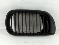 2002-2005 Bmw 325i Front Grille Bumper Not Included - Oemusedautoparts1.com