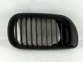 compare product 2002-2005 Bmw 325i Front Grille Bumper Not Included