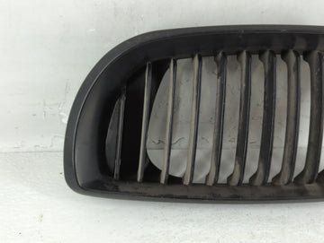 2002-2005 Bmw 325i Front Grille Bumper Not Included