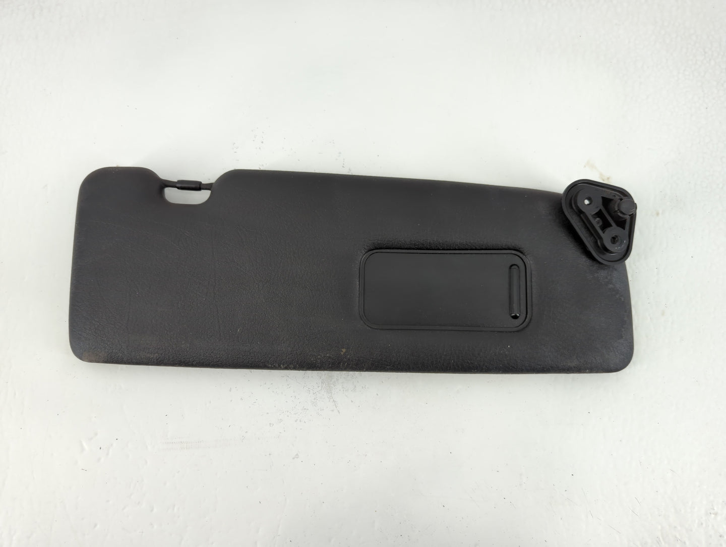 2001-2006 Bmw 330i Sun Visor Shade Replacement Passenger Right Mirror Fits Fits 2001 2002 2003 2004 2005 2006 OEM Used Auto 