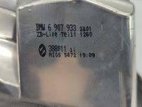 2002-2005 Bmw 330i Tail Light Assembly Driver Left OEM P/N:6 907 933 Fits Fits 2002 2003 2004 2005 OEM Used Auto Parts - Oem
