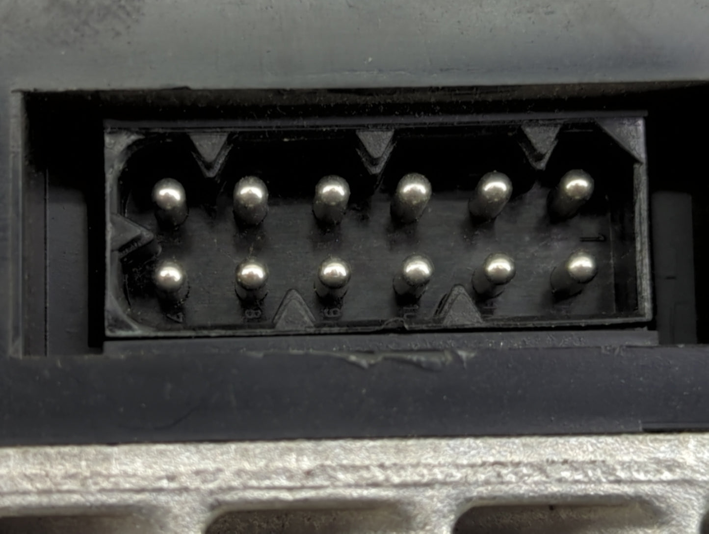 2001-2003 Bmw 525i Radio Speaker Amplifier 8362444|086661062 - Oemusedautoparts1.com