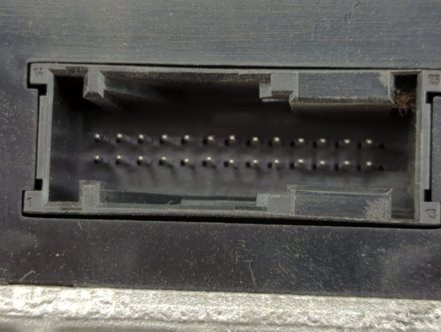 2001-2003 Bmw 525i Radio Speaker Amplifier 8362444|086661062 - Oemusedautoparts1.com