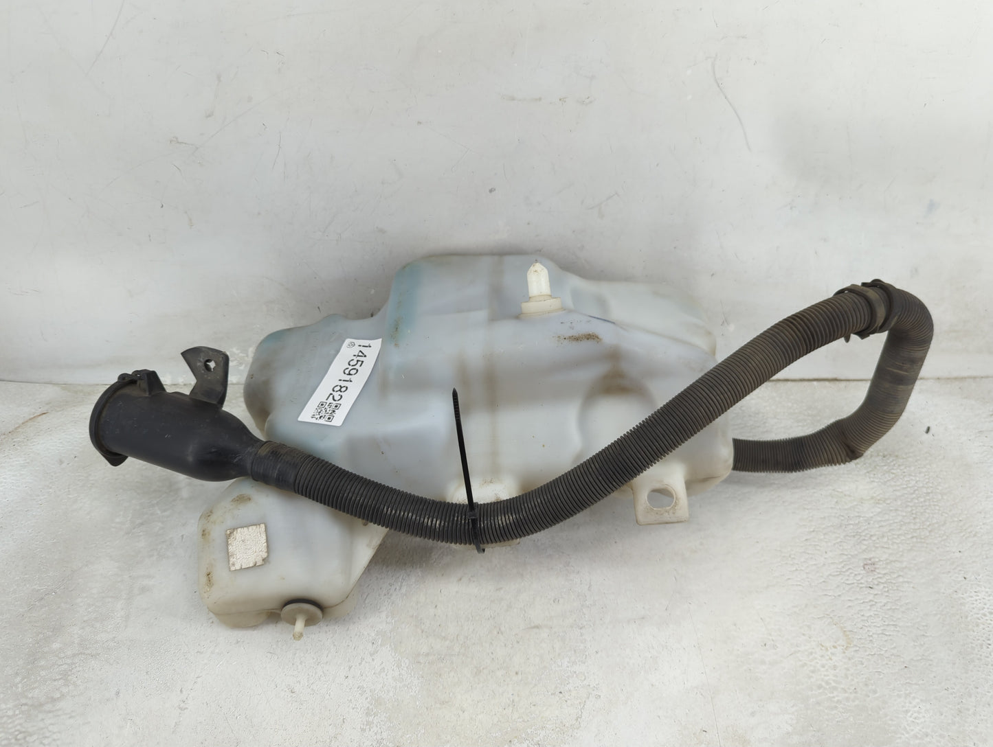 2001-2003 Bmw 525i Windshield Washer Fluid Reservoir Bottle Oem - Oemusedautoparts1.com