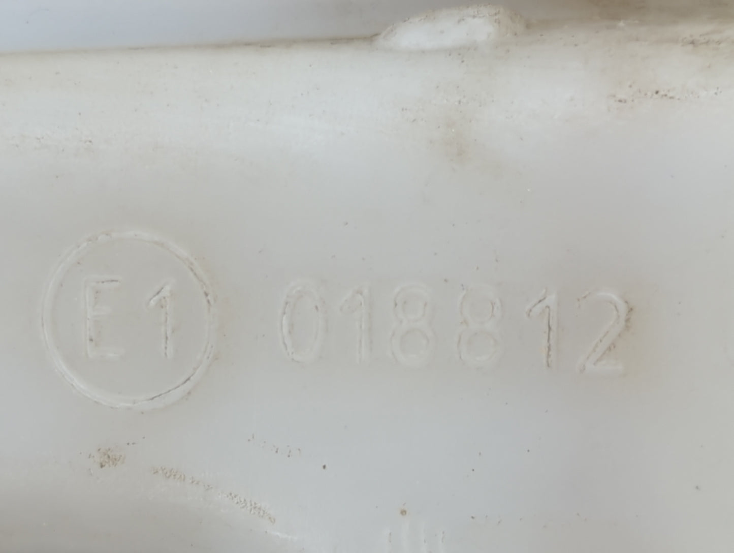 2001-2003 Bmw 525i Windshield Washer Fluid Reservoir Bottle Oem - Oemusedautoparts1.com