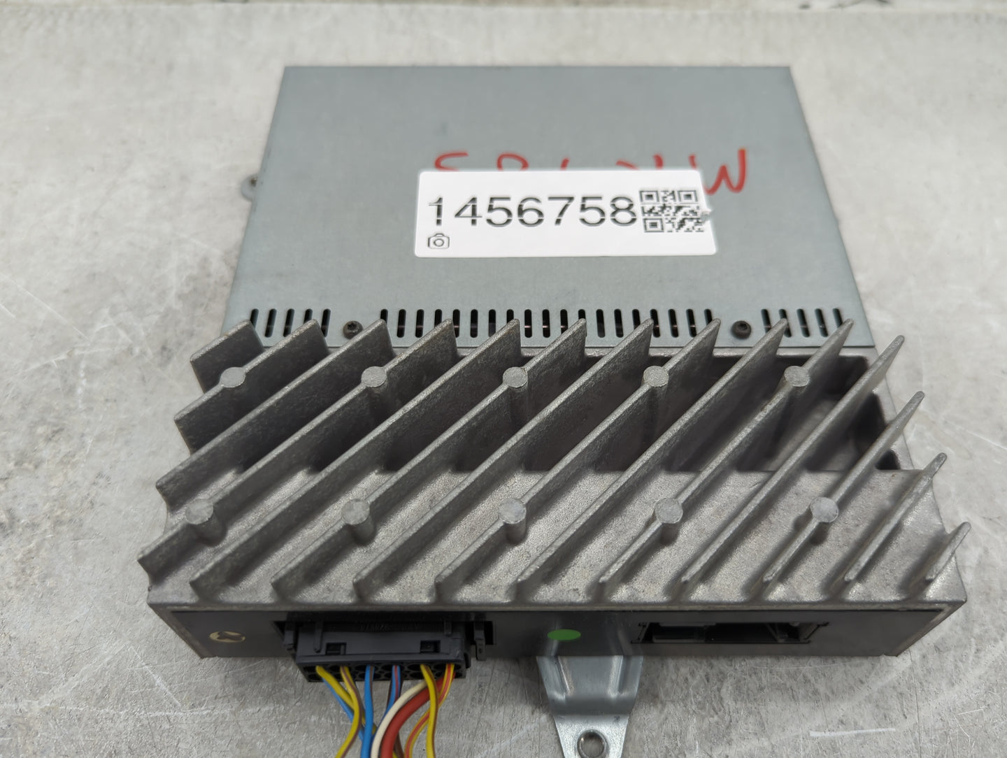 2003 Bmw 530 Radio Speaker Amplifier 8374535|086661069|024480 - Oemusedautoparts1.com