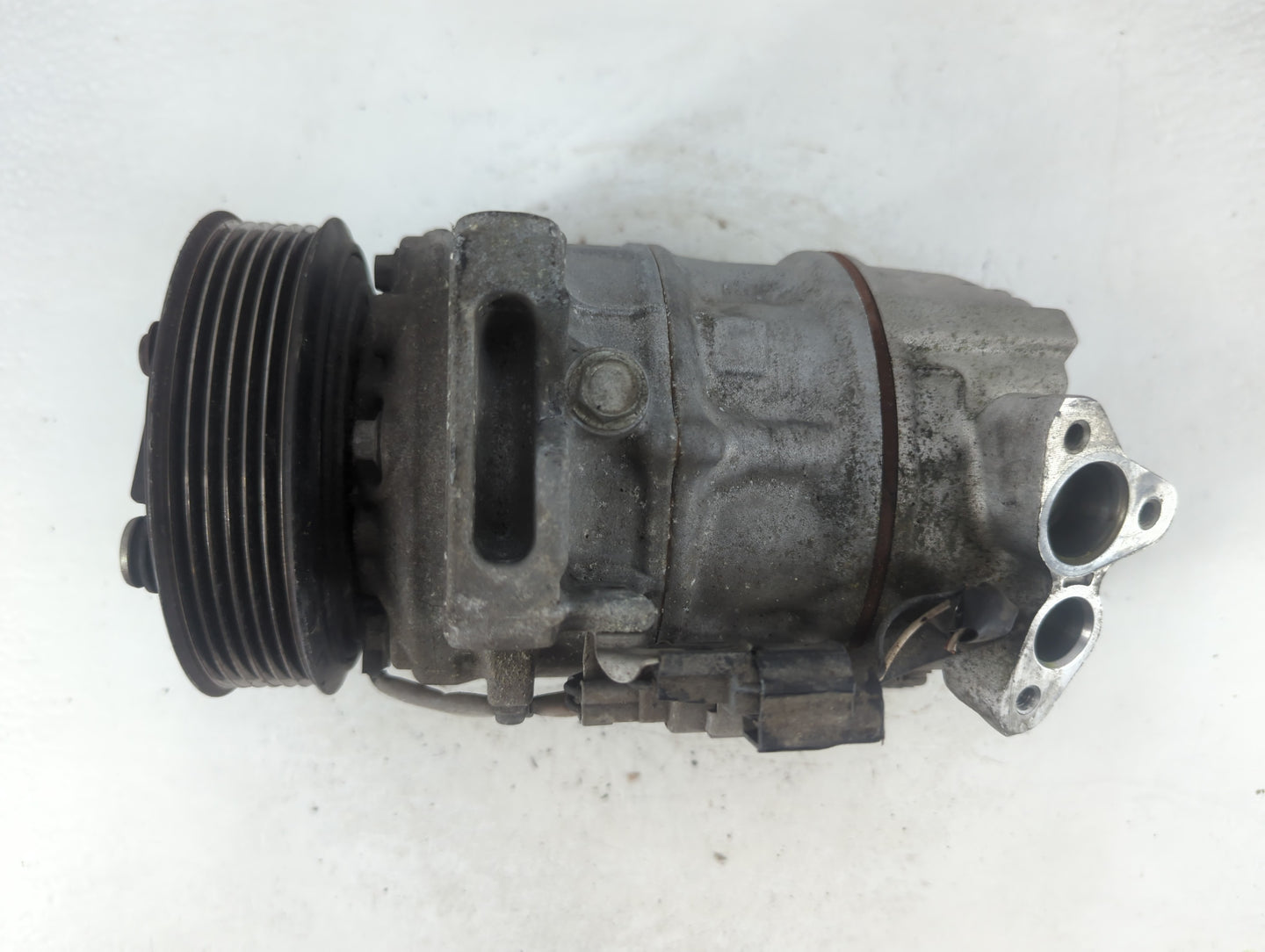 2001-2003 Bmw 530i Air Conditioning A/c Ac Compressor Oem - Oemusedautoparts1.com