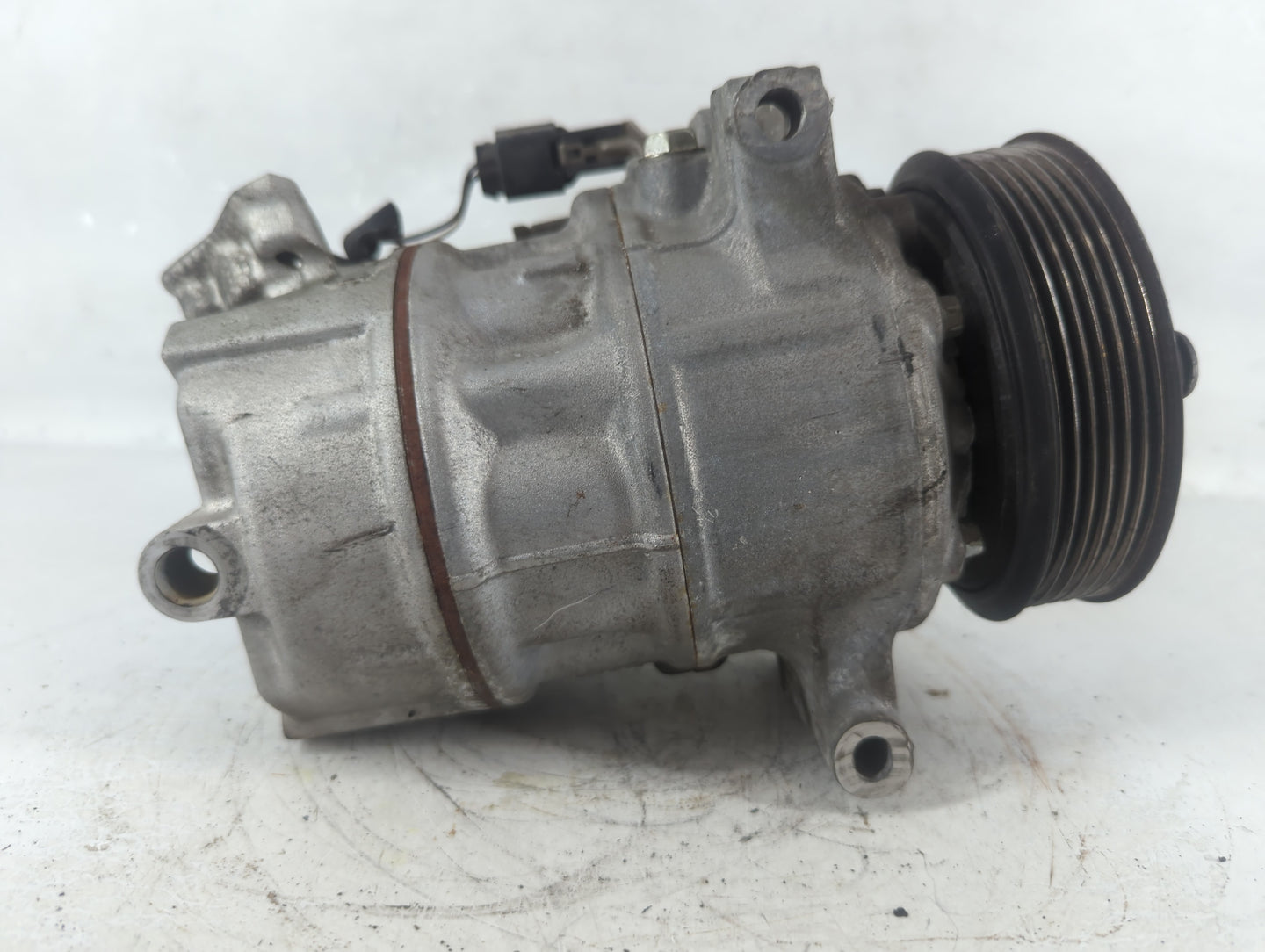 2001-2003 Bmw 530i Air Conditioning A/c Ac Compressor Oem - Oemusedautoparts1.com