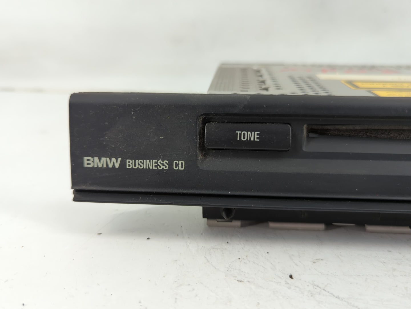 2001-2003 Bmw 530i Radio AM FM Cd Player Receiver Replacement P/N:6 913 387 8 384 929 Fits Fits 1997 1998 1999 2000 2001 200