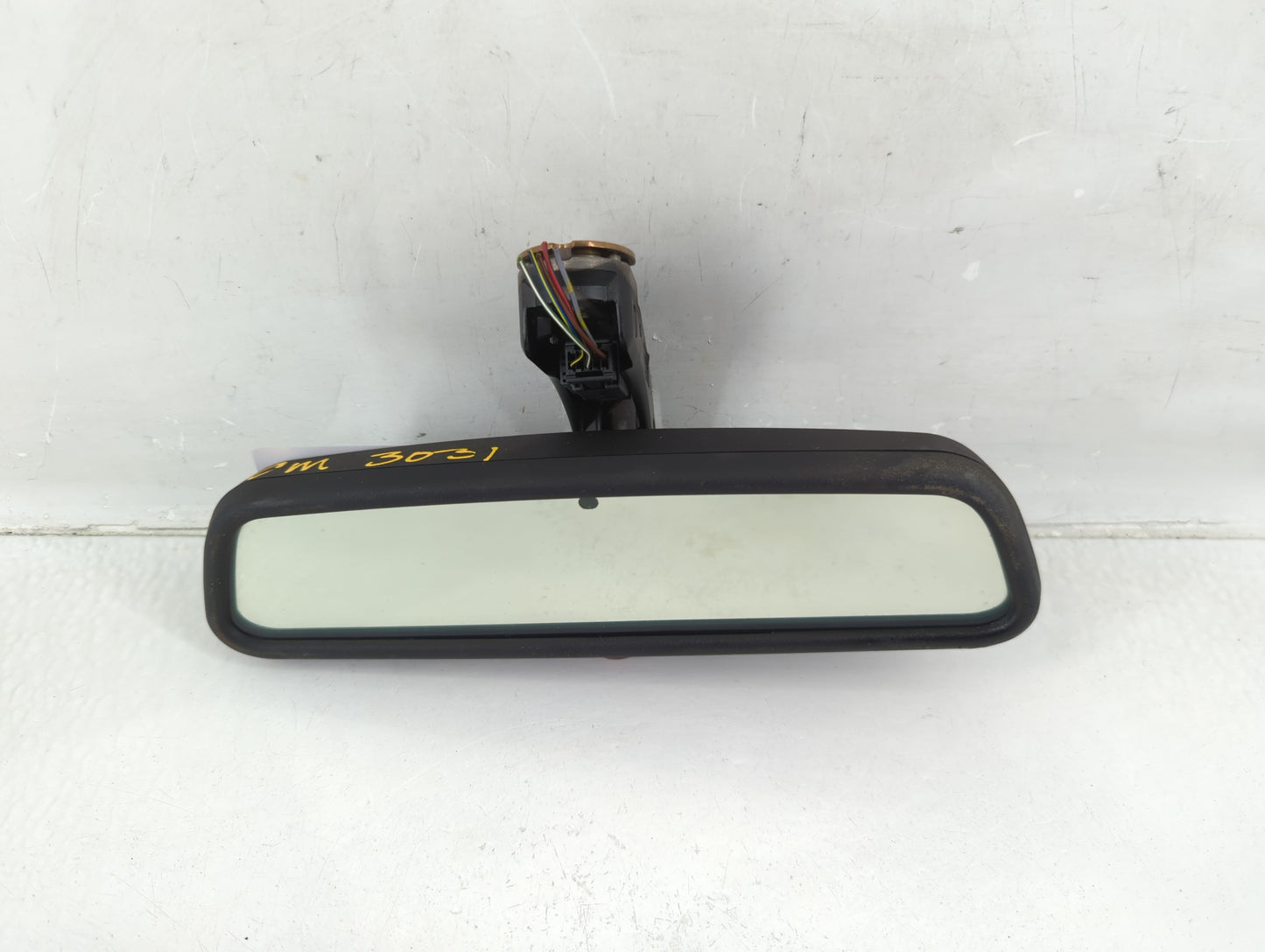 2003 Bmw 530i Interior Rear View Mirror Replacement OEM P/N:E11015313 Fits OEM Used Auto Parts - Oemusedautoparts1.com