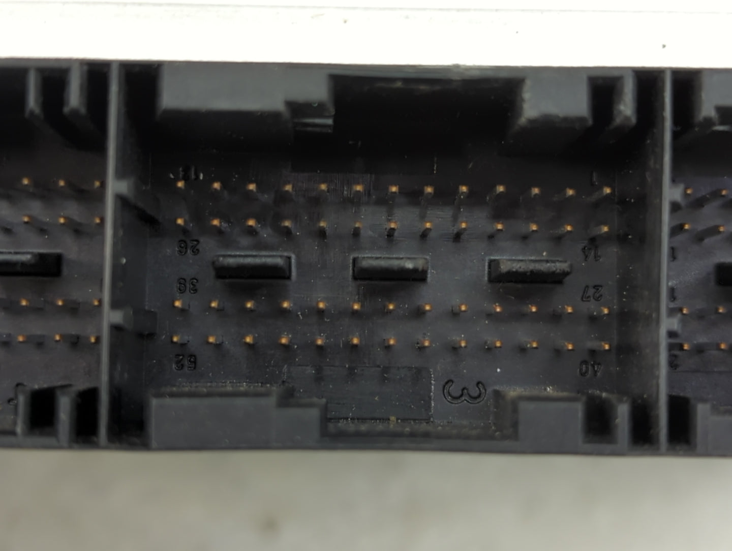 2003 Bmw 530i PCM Engine Control Computer ECU ECM PCU OEM P/N:7519308 5WK90015, DME MS43, 7525363 Fits OEM Used Auto Parts -
