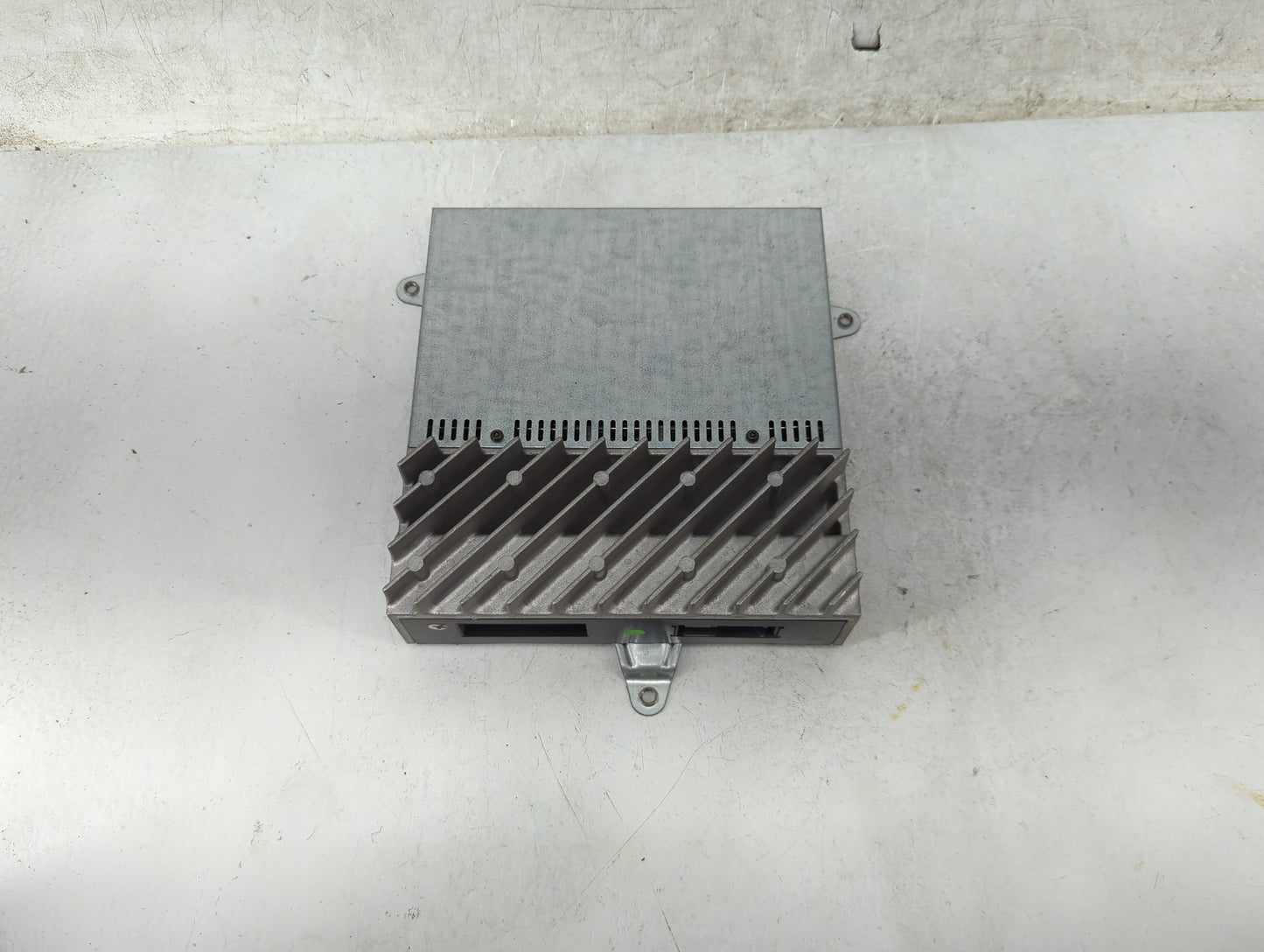 2003 Bmw 530i Radio Speaker Amplifier 8374535|86661069|056688 - Oemusedautoparts1.com