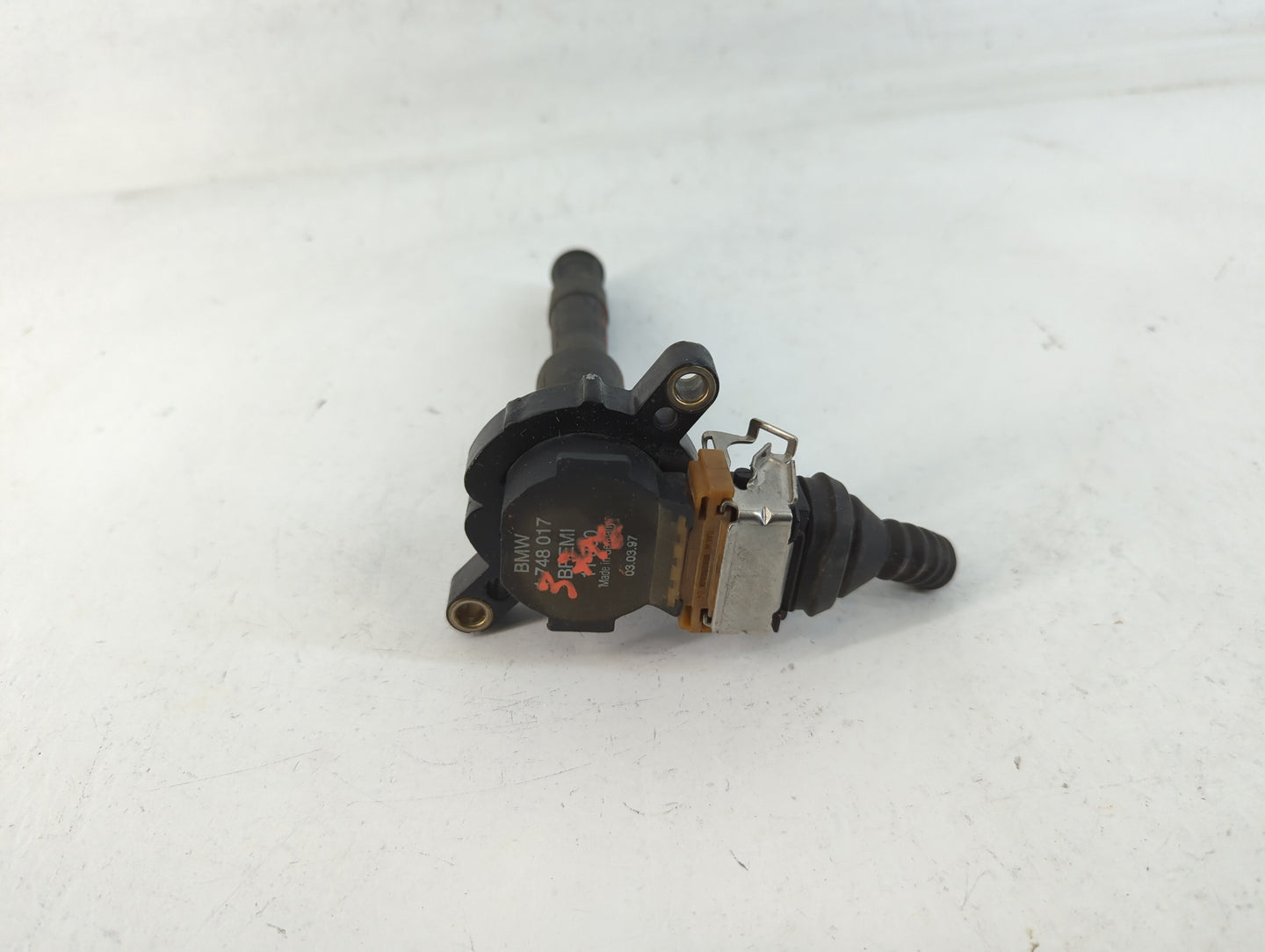 1997-2003 Bmw 540i Ignition Coil Igniter Pack - Oemusedautoparts1.com