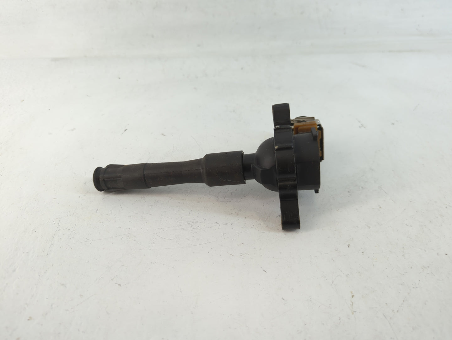 1997-2003 Bmw 540i Ignition Coil Igniter Pack - Oemusedautoparts1.com