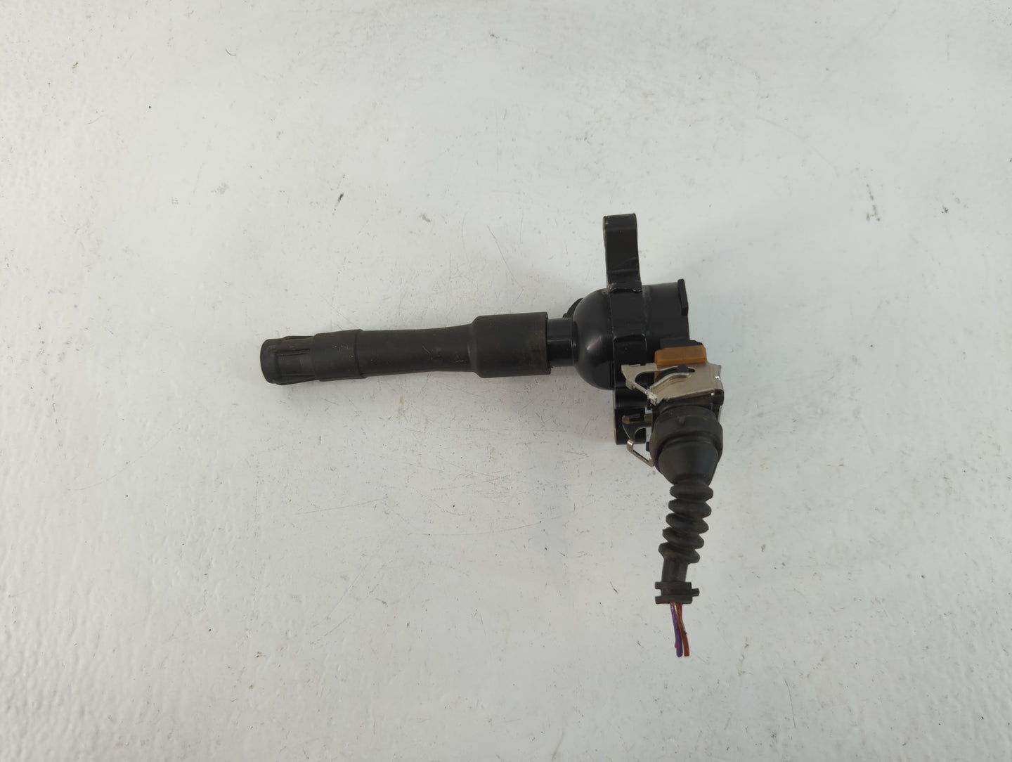 1997-2003 Bmw 540i Ignition Coil Igniter Pack - Oemusedautoparts1.com