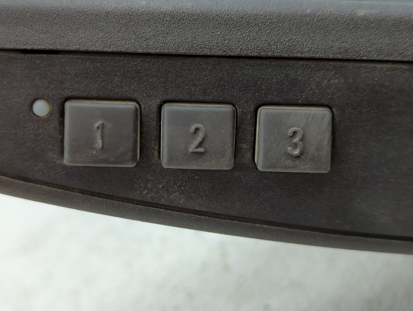 2003 Bmw 745i Interior Rear View Mirror Replacement OEM P/N:E11015313 E11025891 Fits OEM Used Auto Parts - Oemusedautoparts1