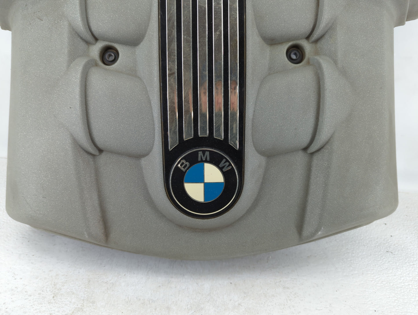 2003 Bmw 745i Engine Cover - Oemusedautoparts1.com