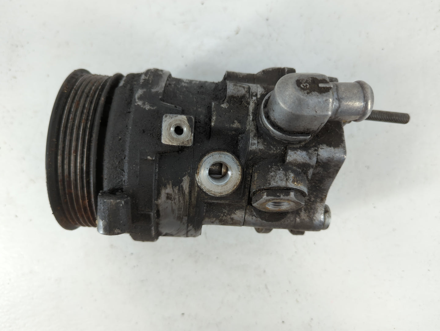 2002-2005 Bmw 745i Air Injection Pump Smog - Oemusedautoparts1.com
