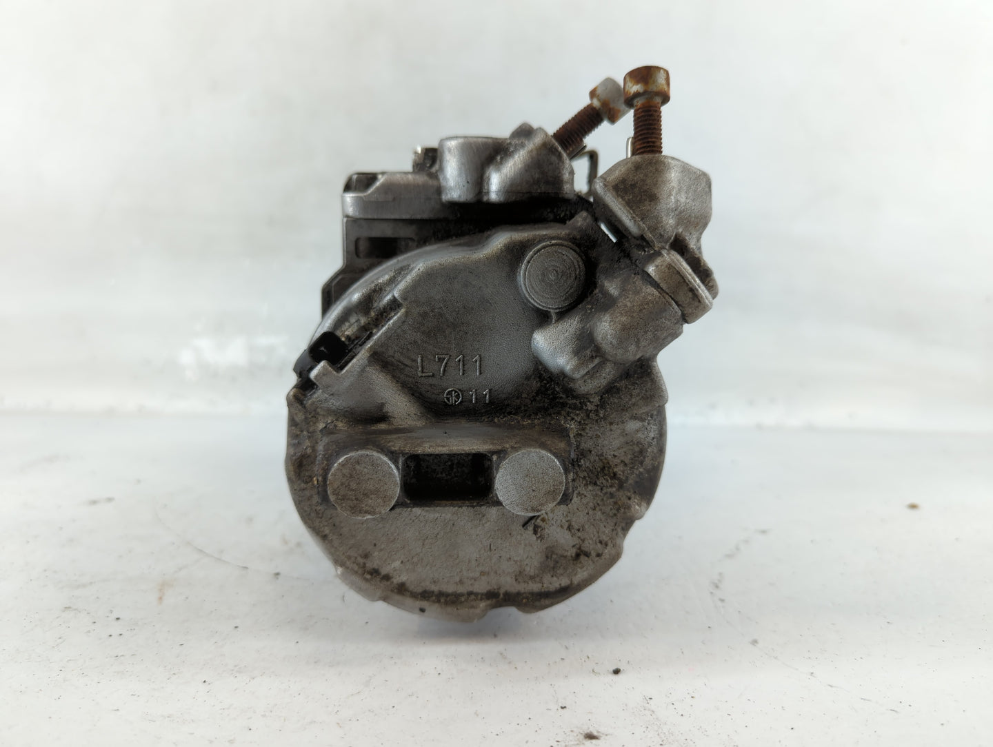 2002-2005 Bmw 745i Air Conditioning A/c Ac Compressor Oem - Oemusedautoparts1.com