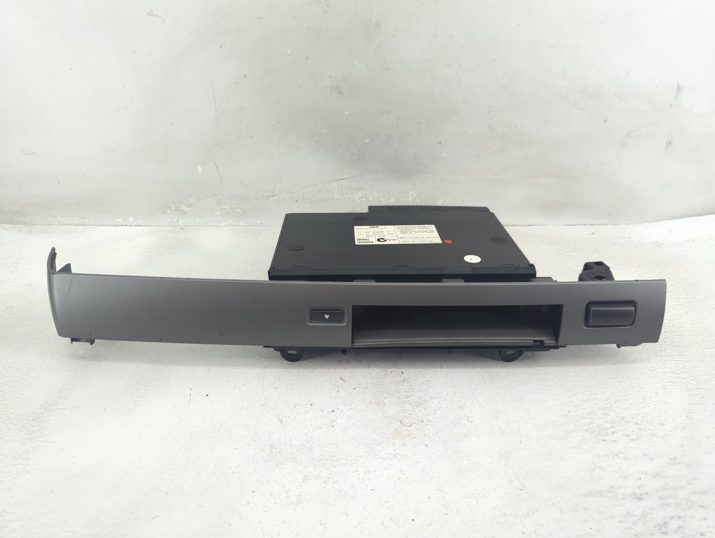 2003 Bmw 7 Series Radio AM FM Cd Player Receiver Replacement P/N:65.12 926 933 6 364 931 Fits Fits 2004 2005 OEM Used Auto P