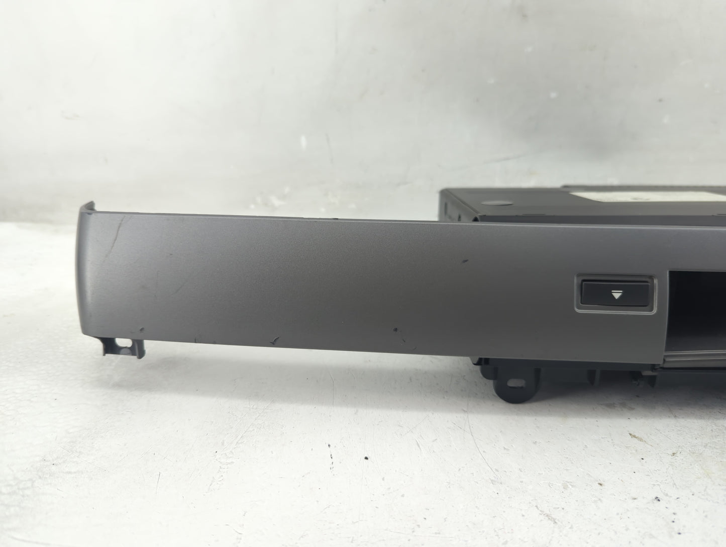 2003 Bmw 7 Series Radio AM FM Cd Player Receiver Replacement P/N:65.12 926 933 6 364 931 Fits Fits 2004 2005 OEM Used Auto P