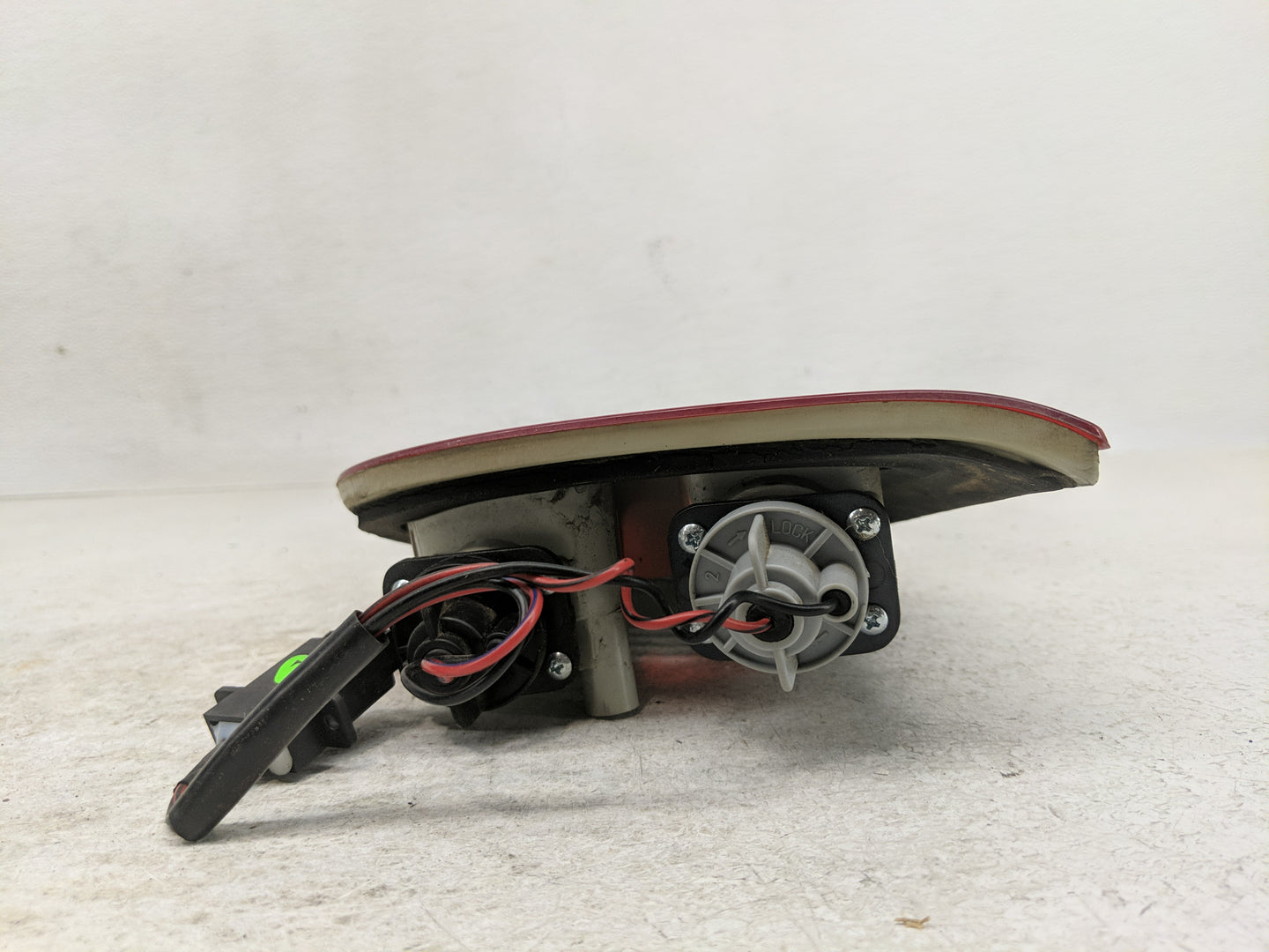 2000-2003 Bmw X5 Tail Light Assembly Driver Left OEM Fits Fits 2000 2001 2002 2003 OEM Used Auto Parts - Oemusedautoparts1.c