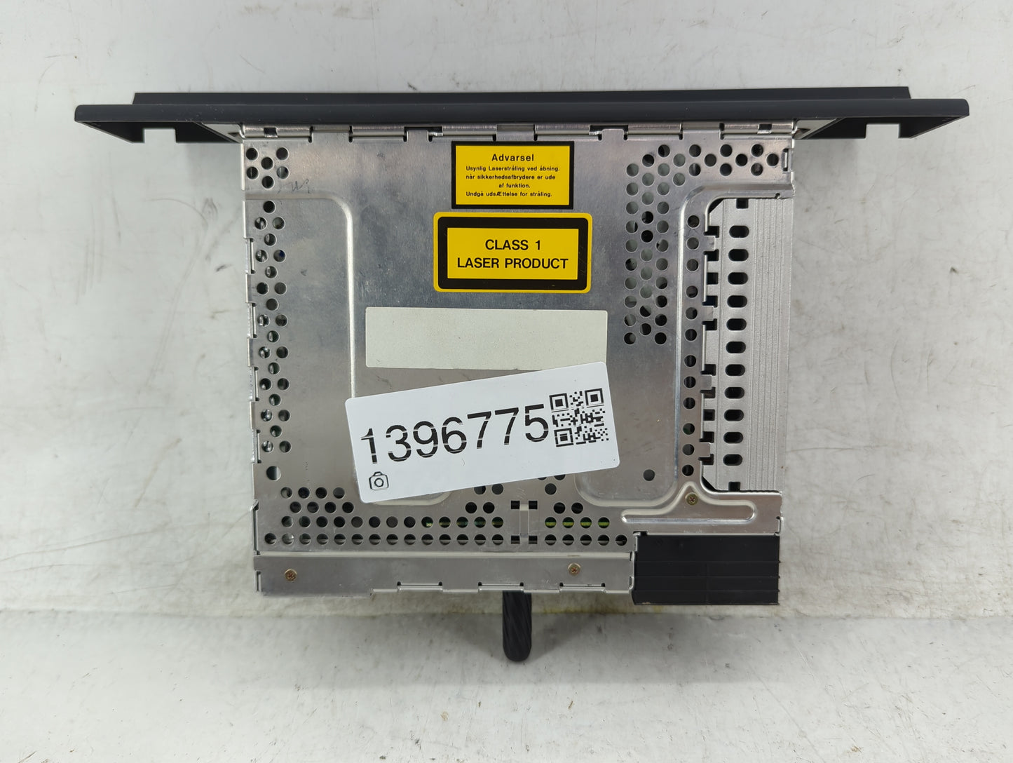 2000-2006 Bmw X5 Radio AM FM Cd Player Receiver Replacement Fits Fits 1999 2000 2001 2002 2003 2004 2005 2006 OEM Used Auto 