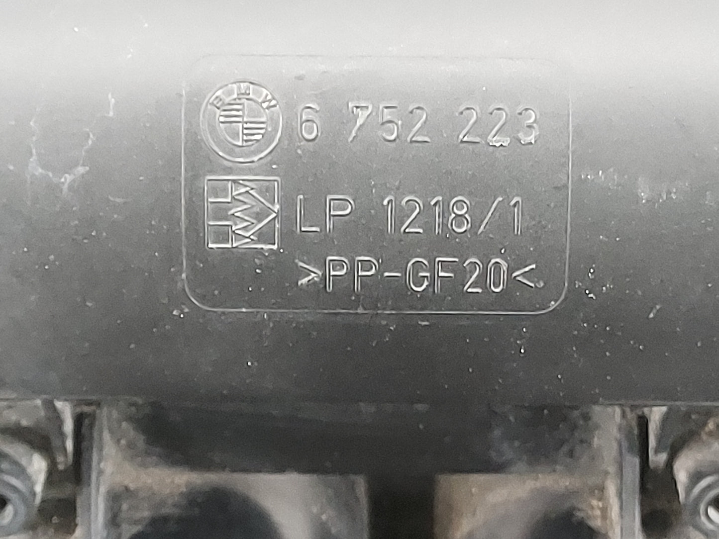 2003 Bmw Z4 Fuel Vapor Charcoal Canister - Oemusedautoparts1.com