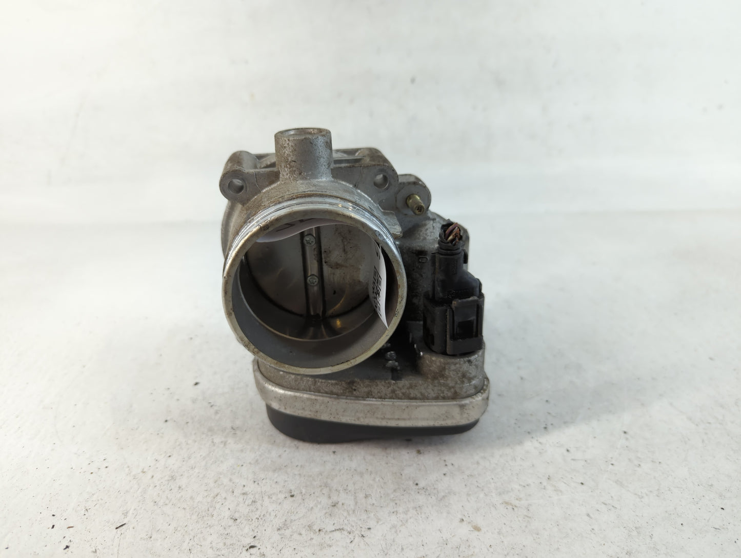 2003-2005 Bmw Z4 Throttle Body P/N:1354 7 502 444-05 Fits Fits 2001 2002 2003 2004 2005 2006 OEM Used Auto Parts - Oemusedau
