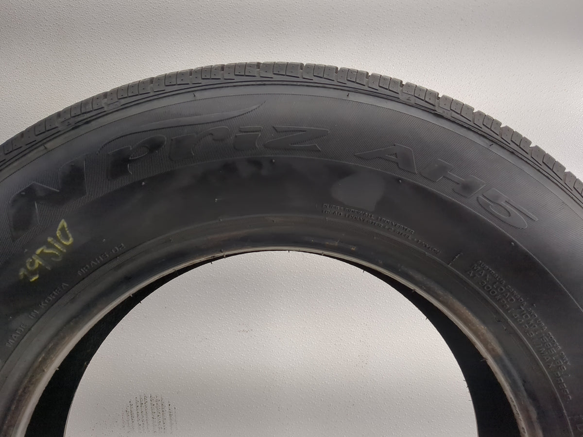 Used Tire 205/70R15 NEXEN NPRIZ AH5 96T - Tread Depth 9/32 - Oemusedautoparts1.com
