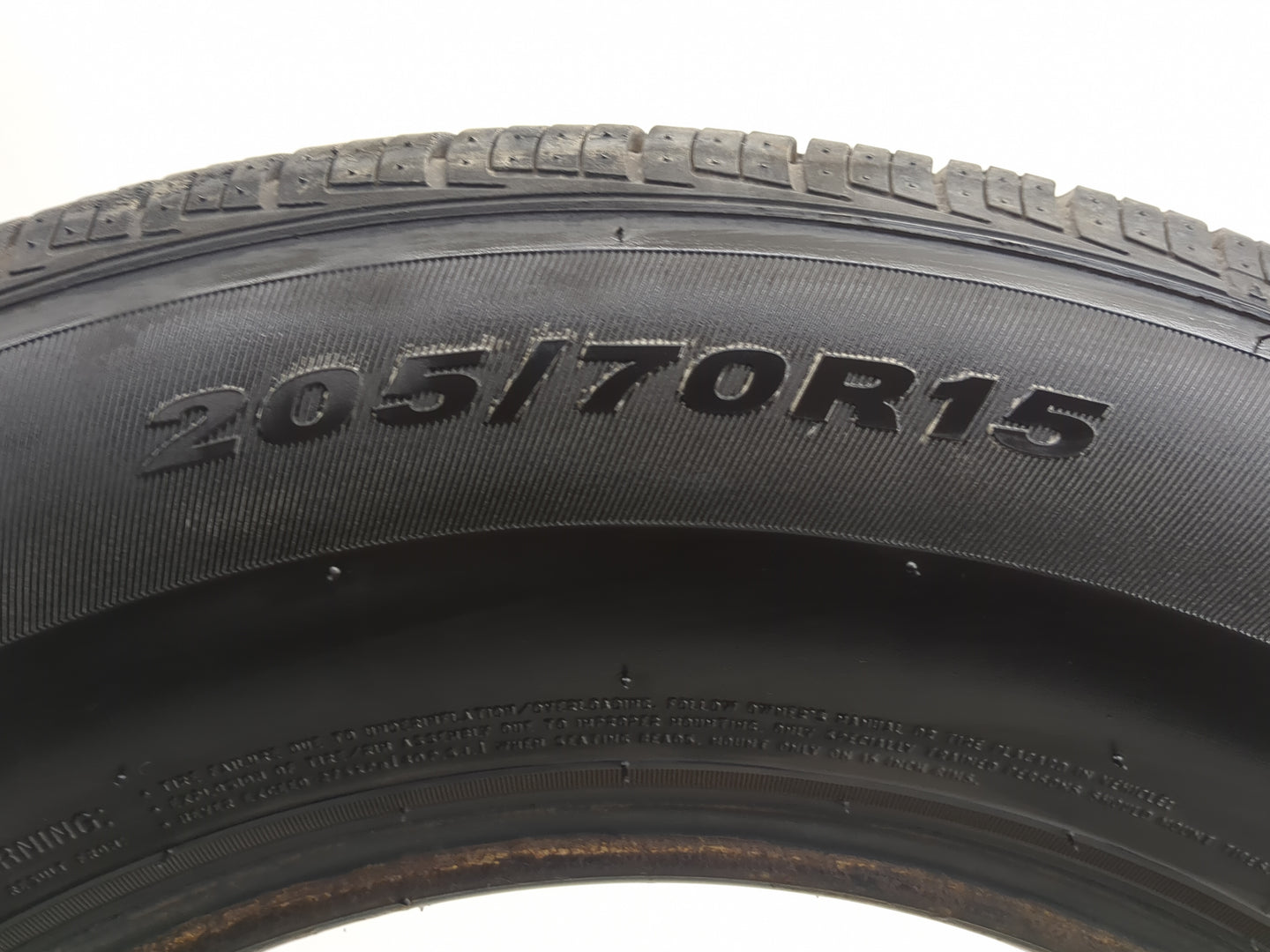 Used Tire 205/70R15 NEXEN NPRIZ AH5 96T - Tread Depth 9/32 - Oemusedautoparts1.com