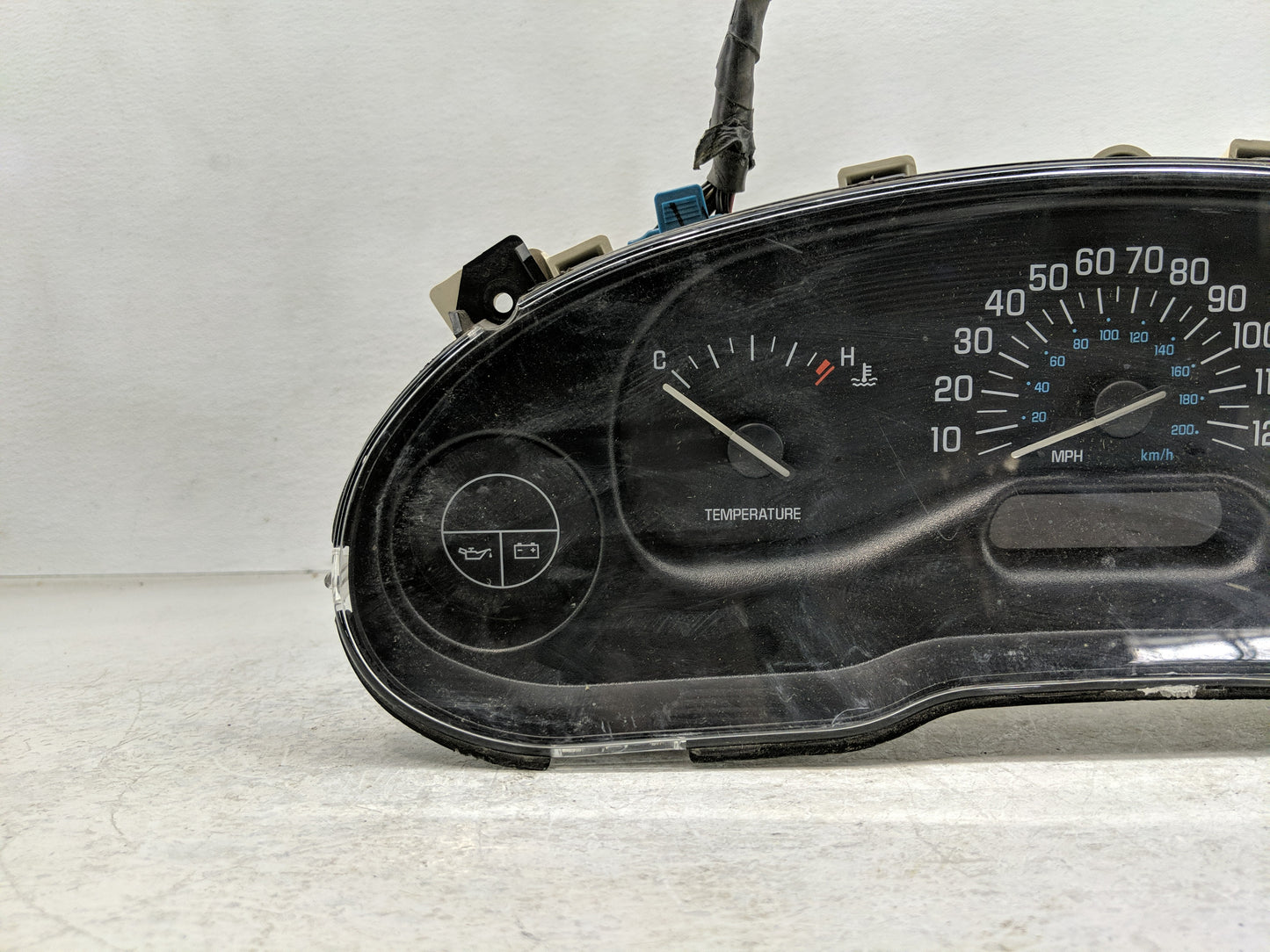 2003-2005 Buick Century Instrument Cluster Speedometer Gauges P/N:10344787 Fits Fits 2003 2004 2005 OEM Used Auto Parts - Oe