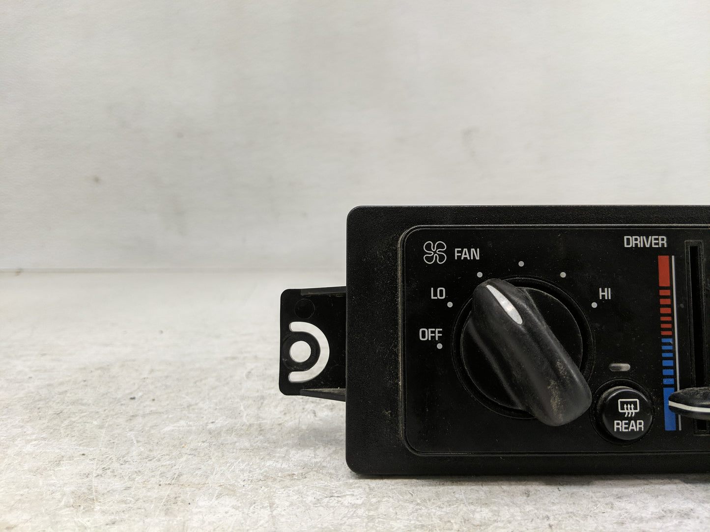 2000-2005 Buick Century Climate Control Module Temperature AC/Heater Replacement Fits Fits 2000 2001 2002 2003 2004 2005 OEM