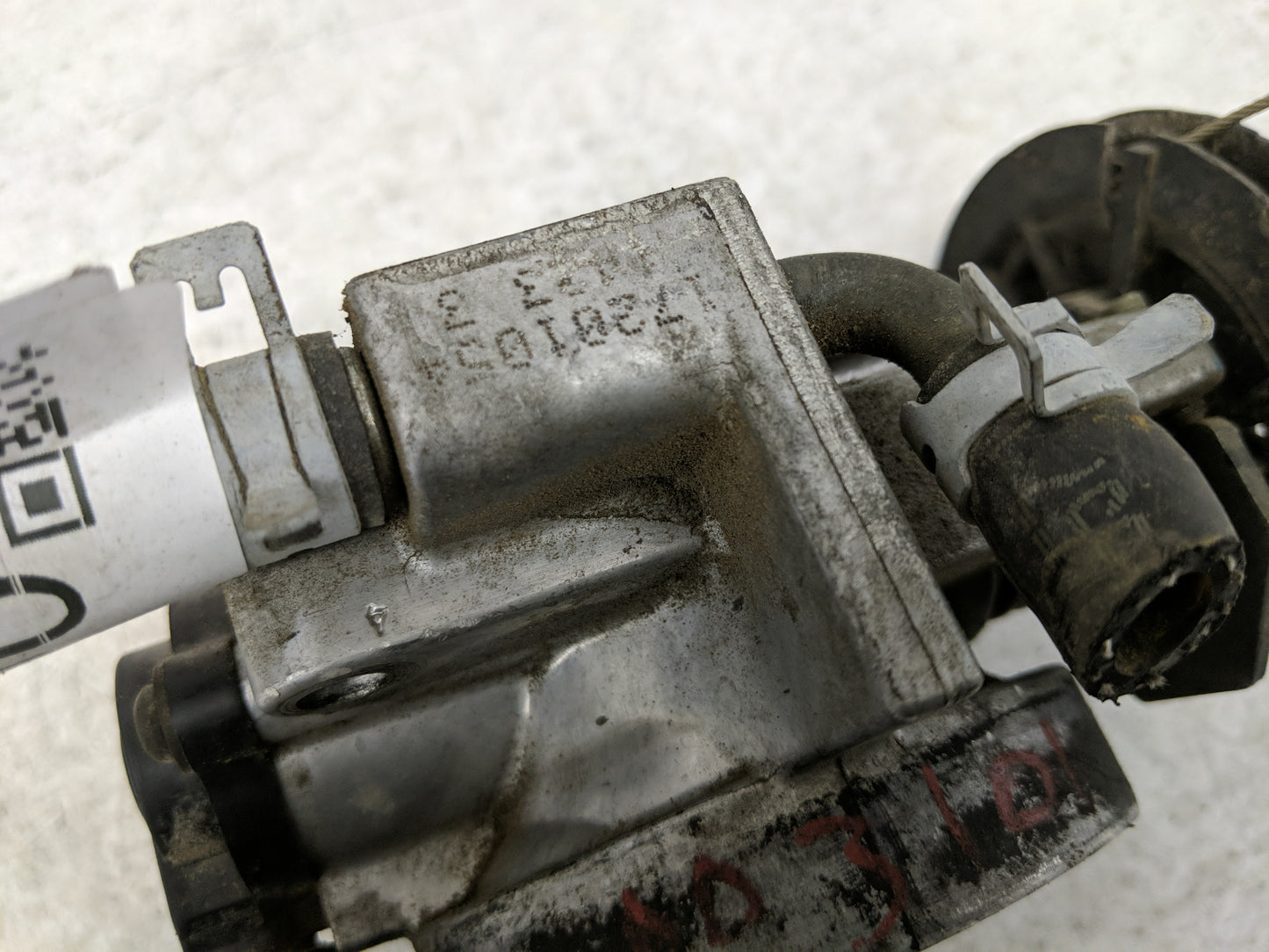2003 Buick Century Throttle Body Fits OEM Used Auto Parts - Oemusedautoparts1.com