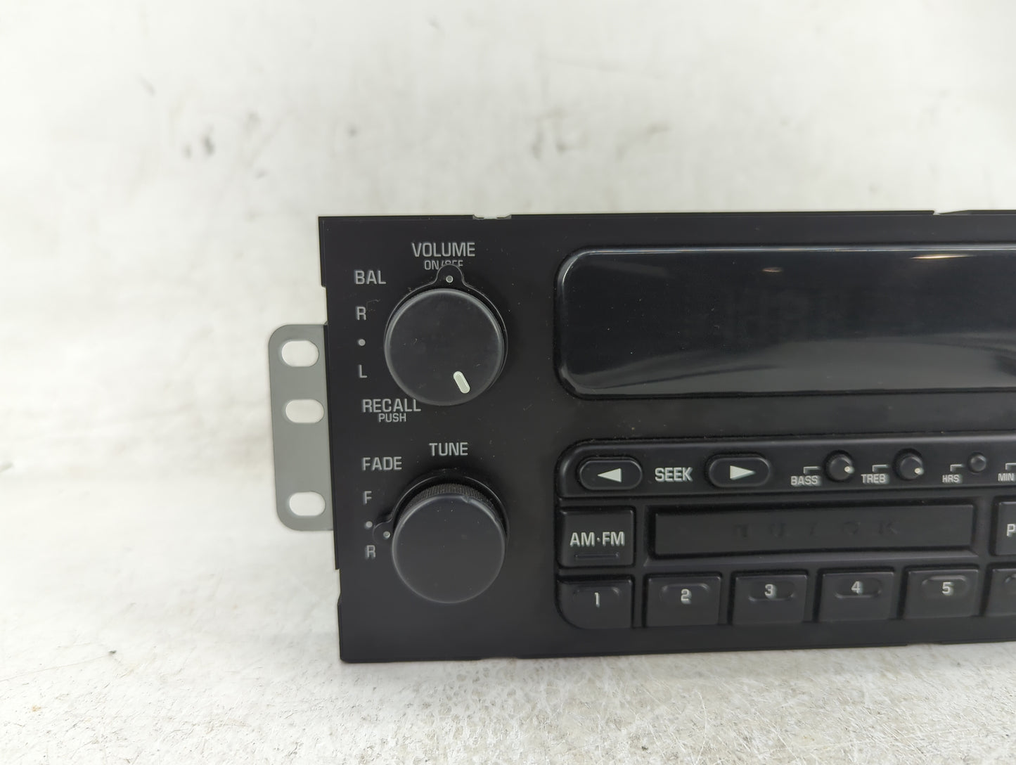 1997-2003 Buick Century Radio AM FM Cd Player Receiver Replacement P/N:09383754 Fits Fits 1996 1997 1998 1999 2000 2001 2002