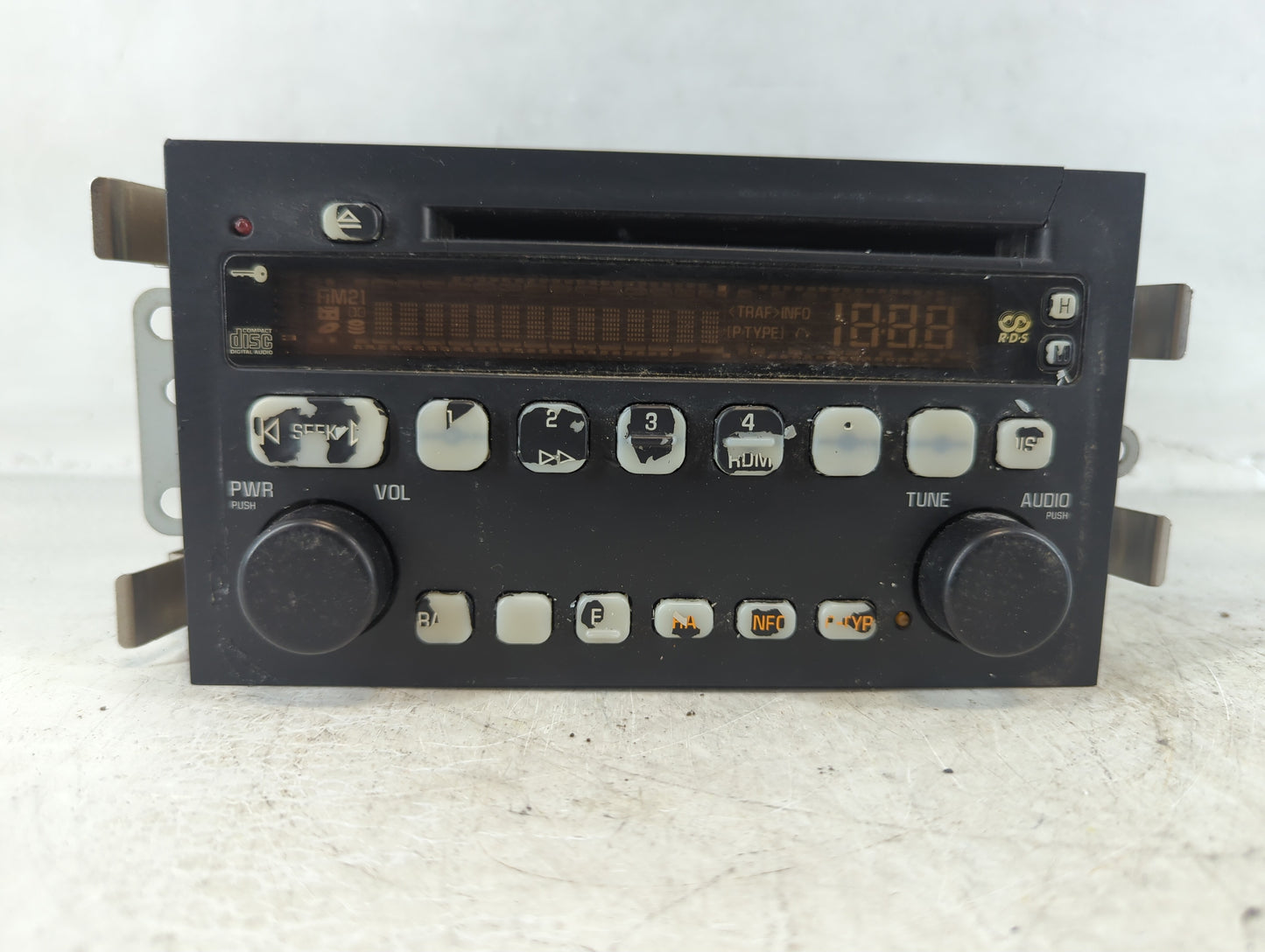 2003-2005 Buick Lesabre Radio AM FM Cd Player Receiver Replacement P/N:25734854 Fits Fits 2003 2004 2005 OEM Used Auto Parts