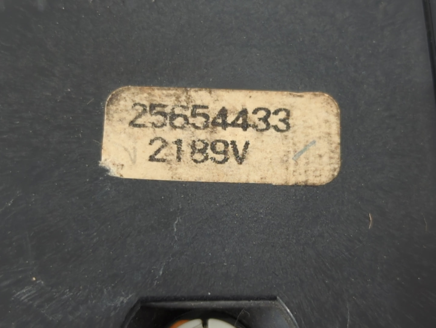 2000-2005 Buick Lesabre Master Power Window Switch Replacement Driver Side Left P/N:25654433 Fits OEM Used Auto Parts - Oemu