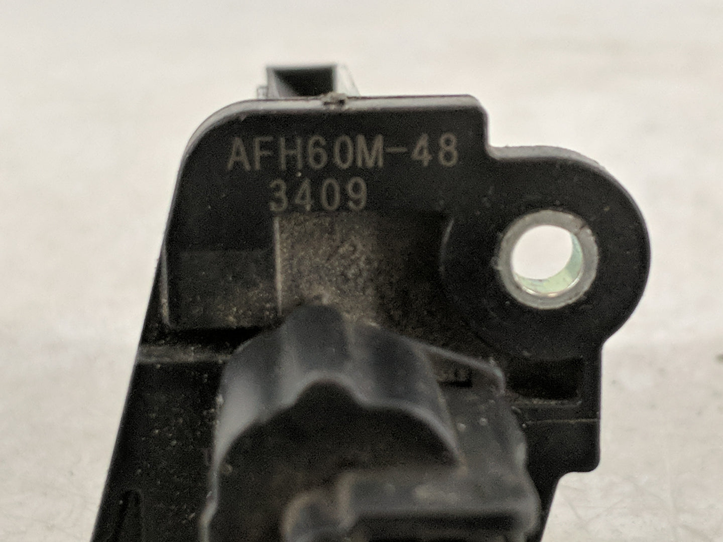 1999-2005 Buick Lesabre Mass Air Flow Meter Maf - Oemusedautoparts1.com
