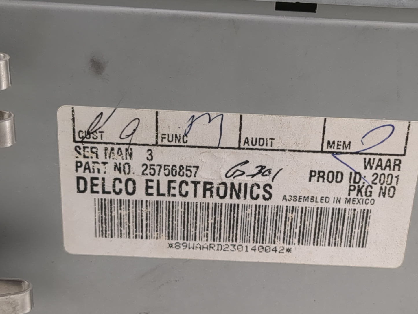 2003-2005 Buick Lesabre Radio AM FM Cd Player Receiver Replacement P/N:25756857 Fits Fits 2003 2004 2005 OEM Used Auto Parts
