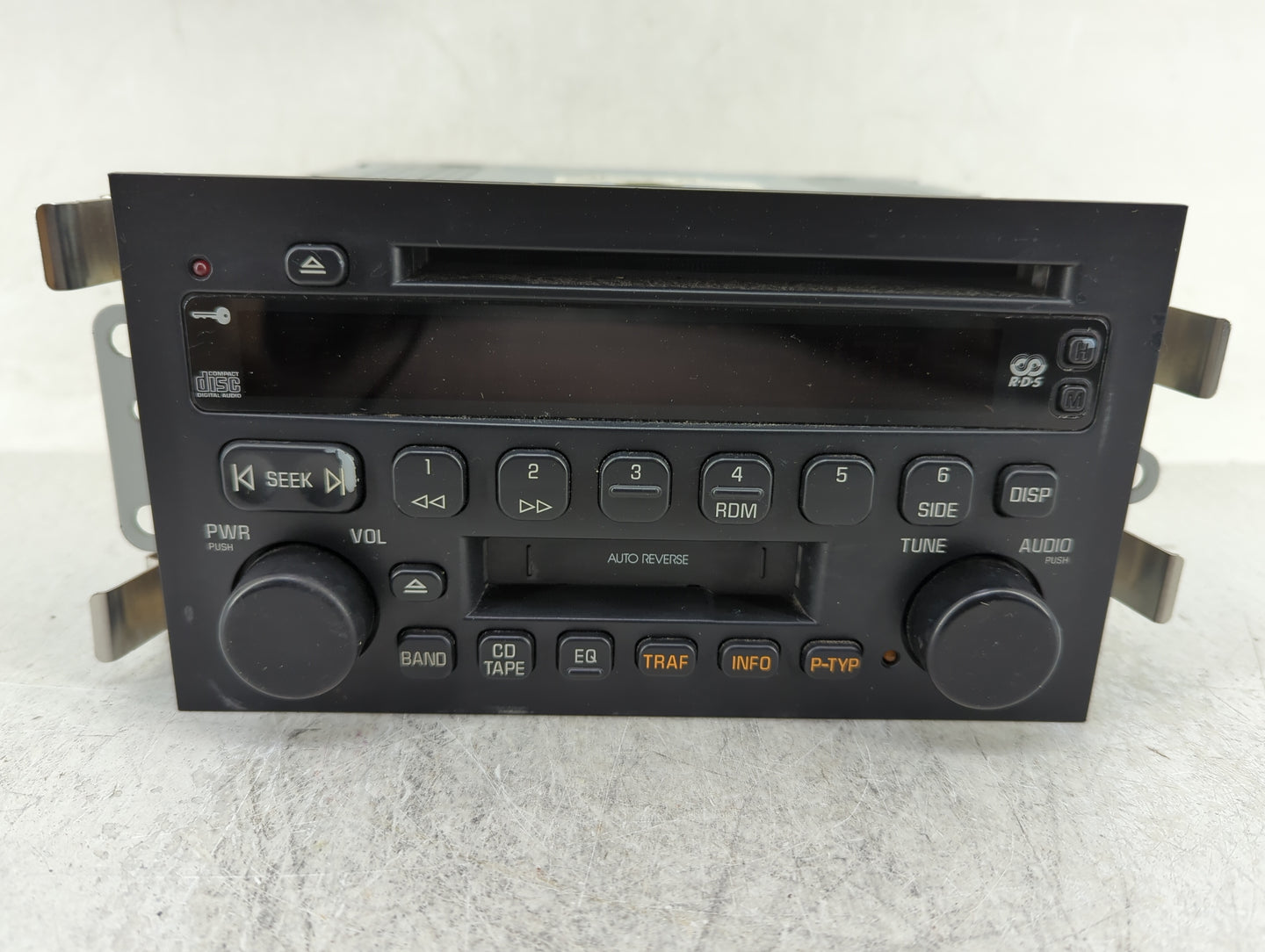 2003-2005 Buick Lesabre Radio AM FM Cd Player Receiver Replacement P/N:25734858 Fits Fits 2003 2004 2005 OEM Used Auto Parts