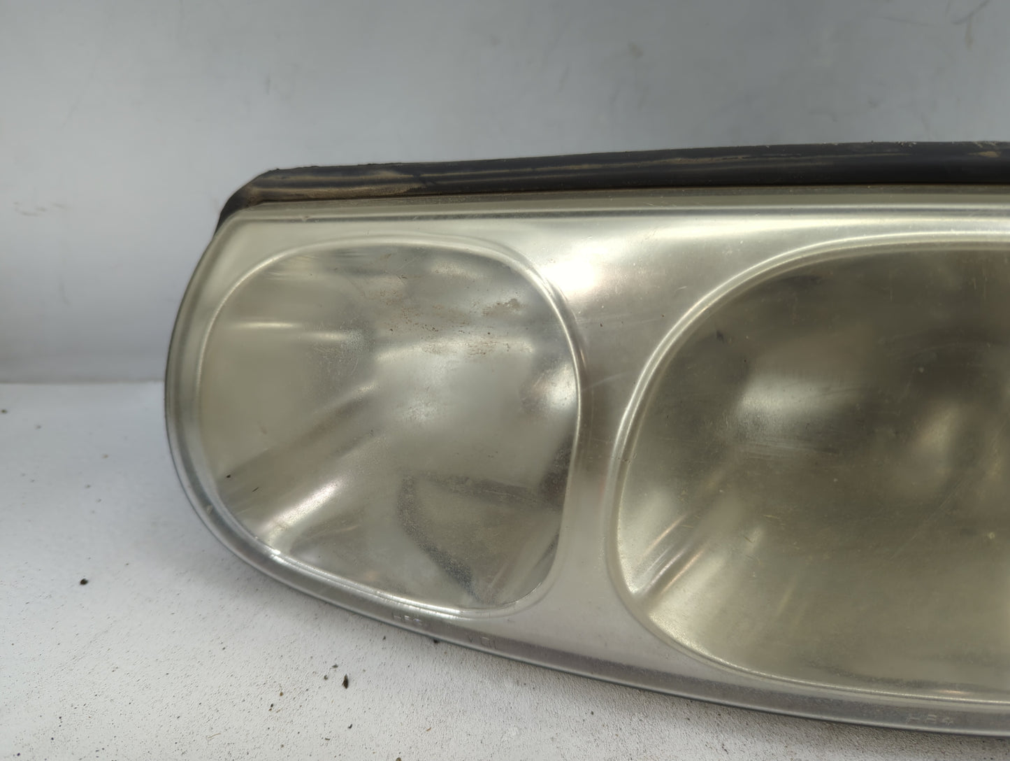 2000-2005 Buick Lesabre Driver Left Oem Head Light Headlight Lamp - Oemusedautoparts1.com