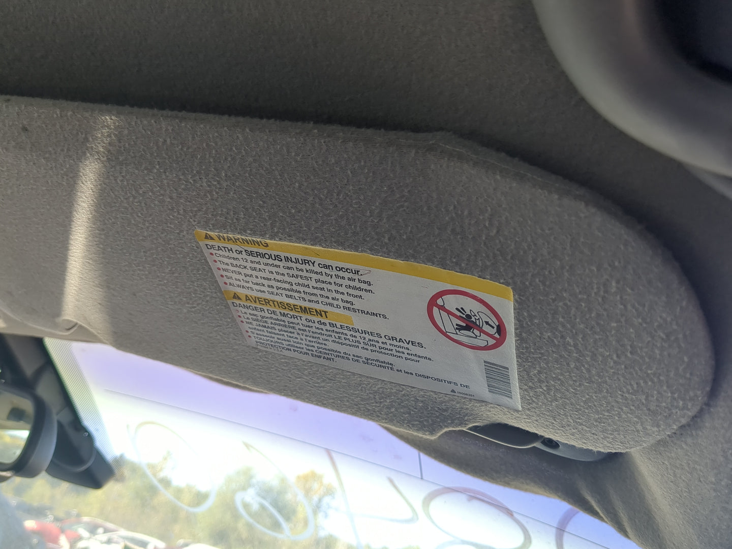 2000-2005 Buick Lesabre Sun Visor Shade Replacement Passenger Right Mirror Fits Fits 2000 2001 2002 2003 2004 2005 OEM Used 