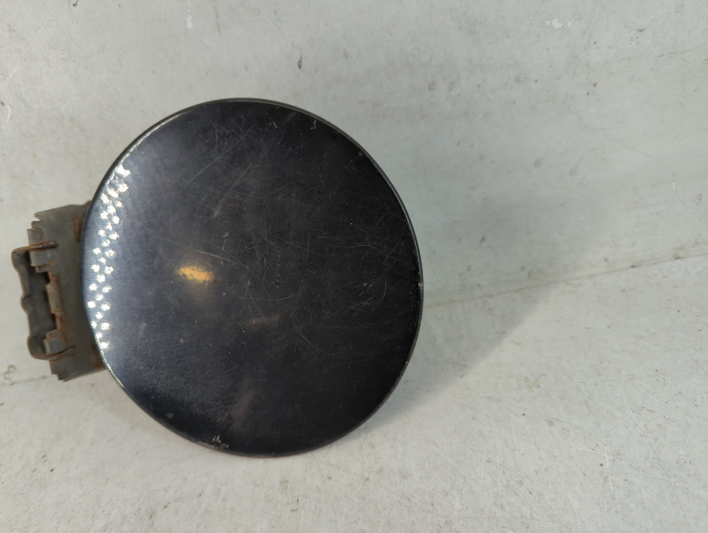 2003 Buick Opel Fuel Tank Door Lid Gas Tank - Oemusedautoparts1.com